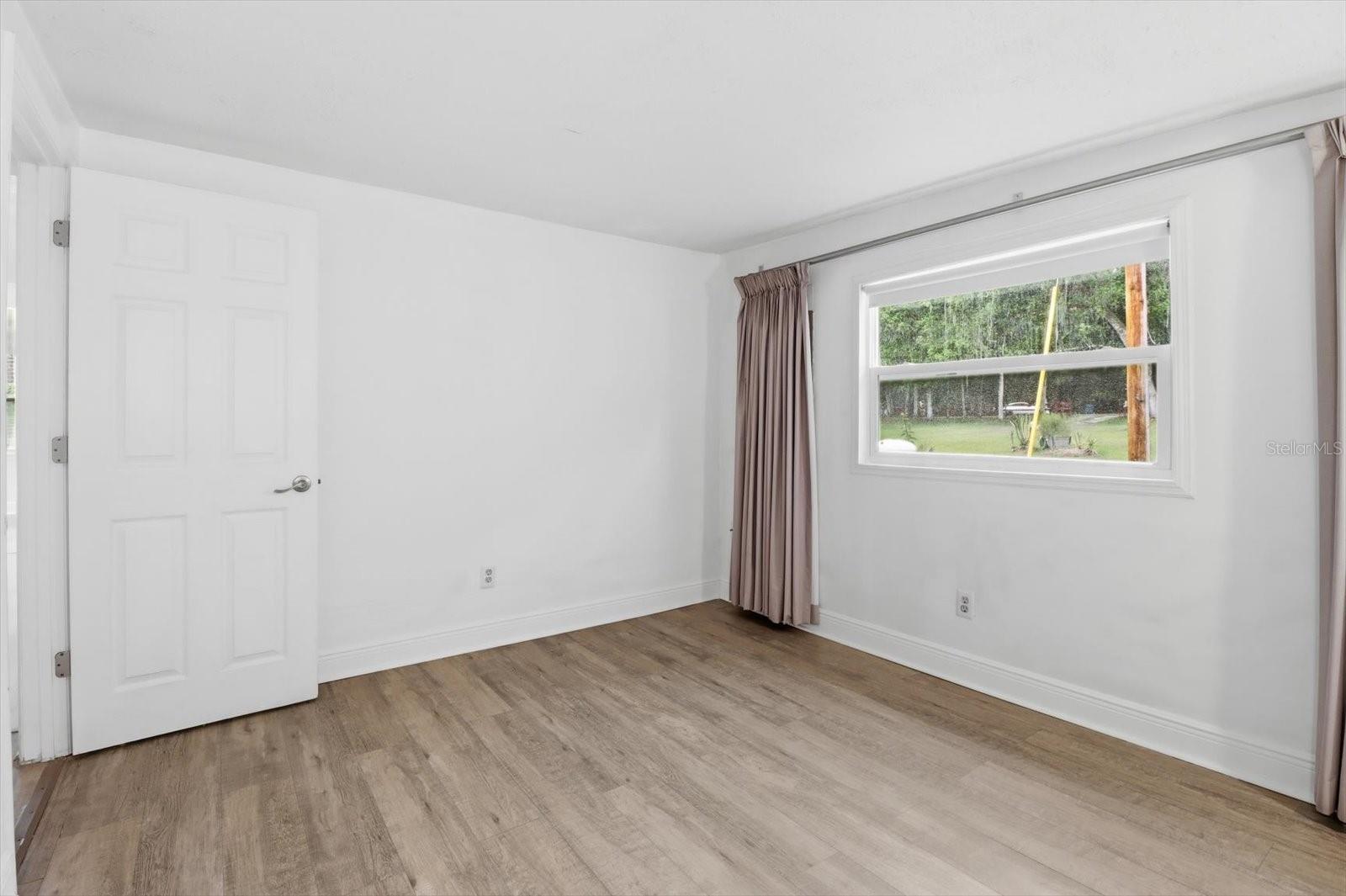 STENHOLM SUB IN SW1/4 UNREC - Residential