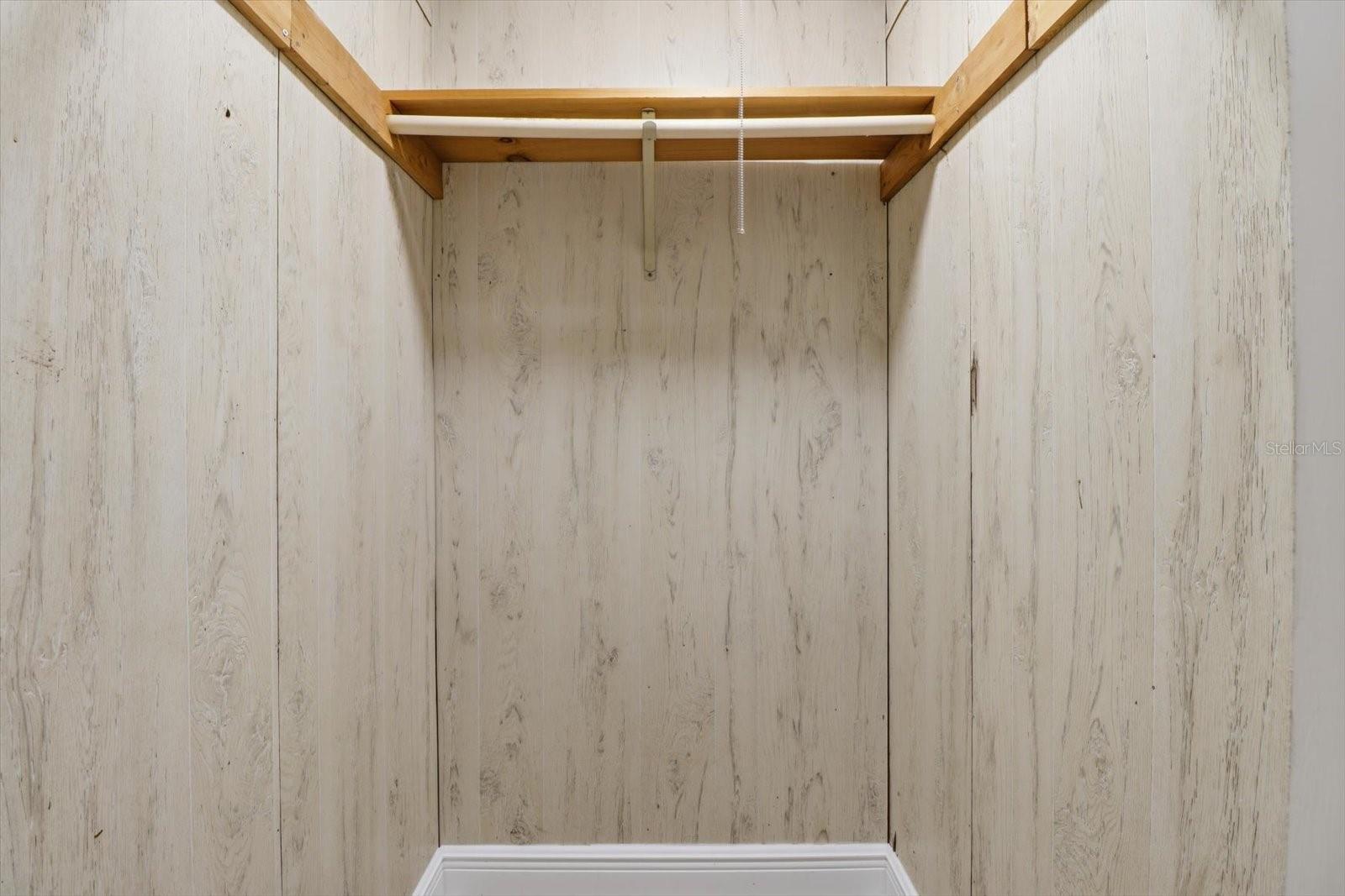STENHOLM SUB IN SW1/4 UNREC - Residential