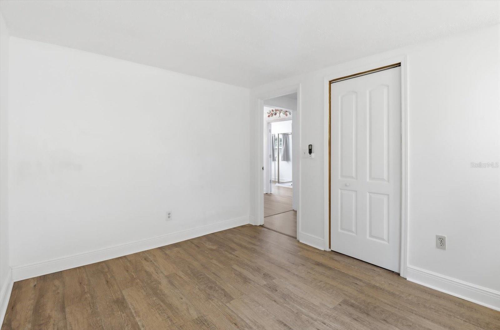 STENHOLM SUB IN SW1/4 UNREC - Residential