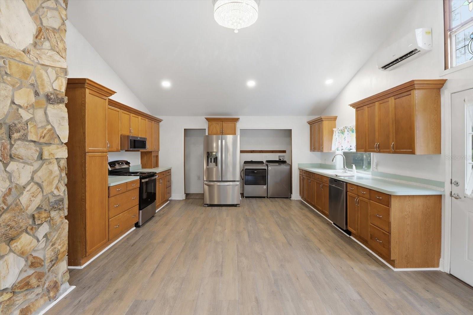 STENHOLM SUB IN SW1/4 UNREC - Residential