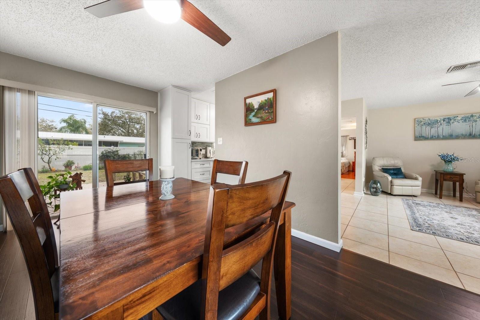 JUNGLE COUNTRY CLUB 4TH ADD - Residential