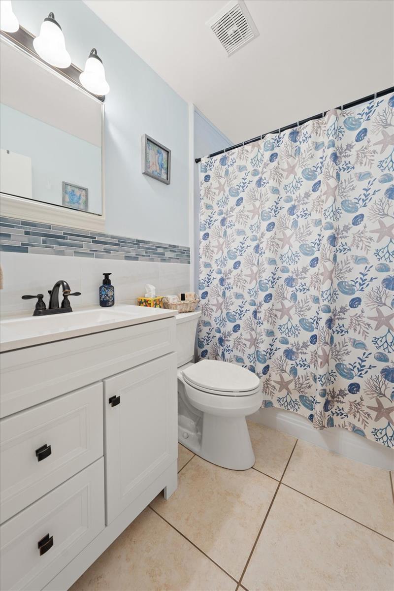 JUNGLE COUNTRY CLUB 4TH ADD - Residential