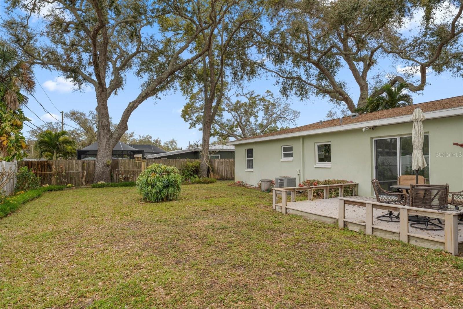 JUNGLE COUNTRY CLUB 4TH ADD - Residential