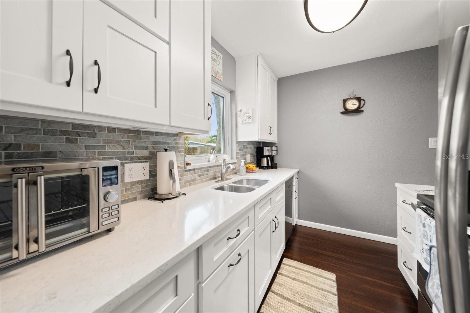 JUNGLE COUNTRY CLUB 4TH ADD - Residential