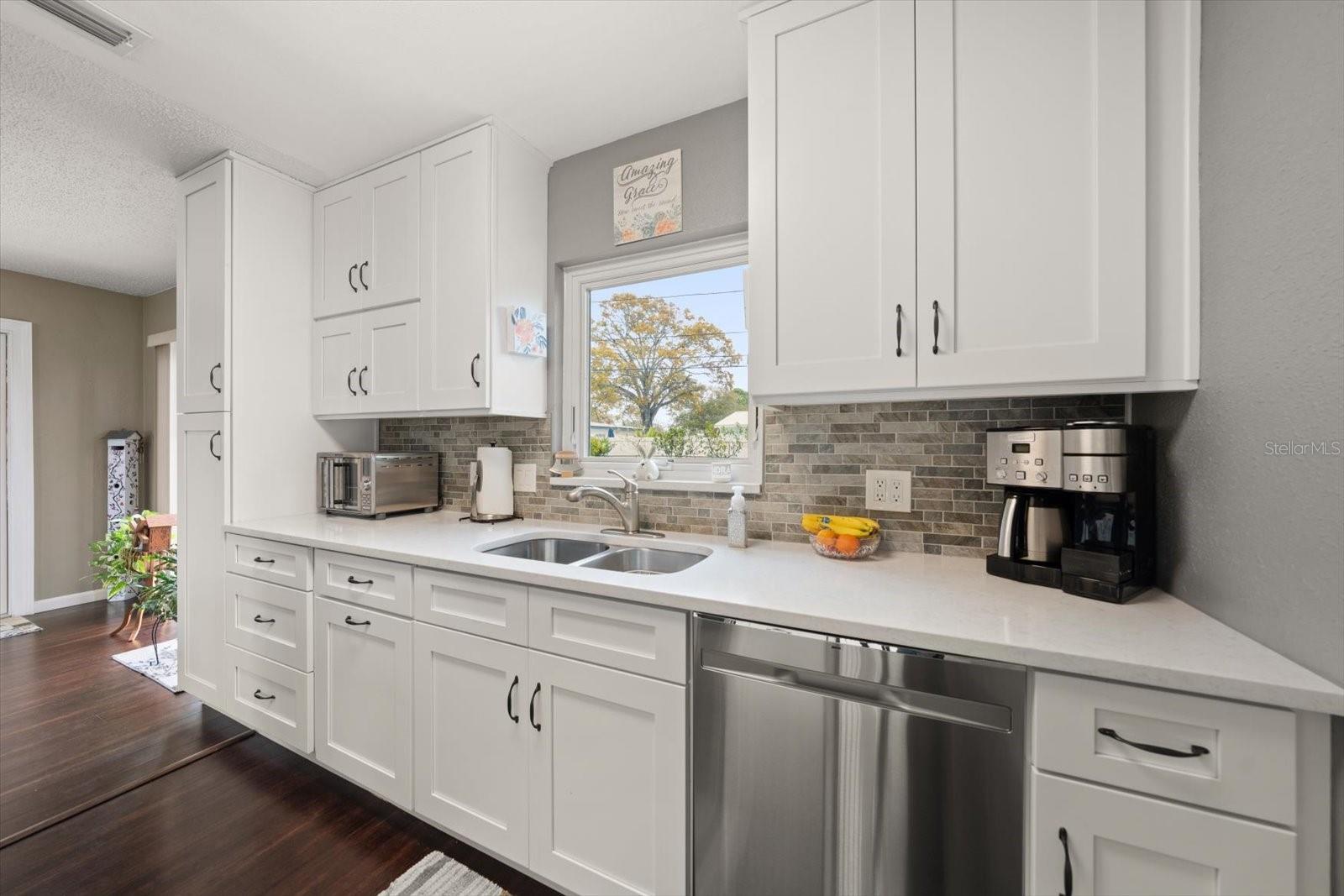 JUNGLE COUNTRY CLUB 4TH ADD - Residential