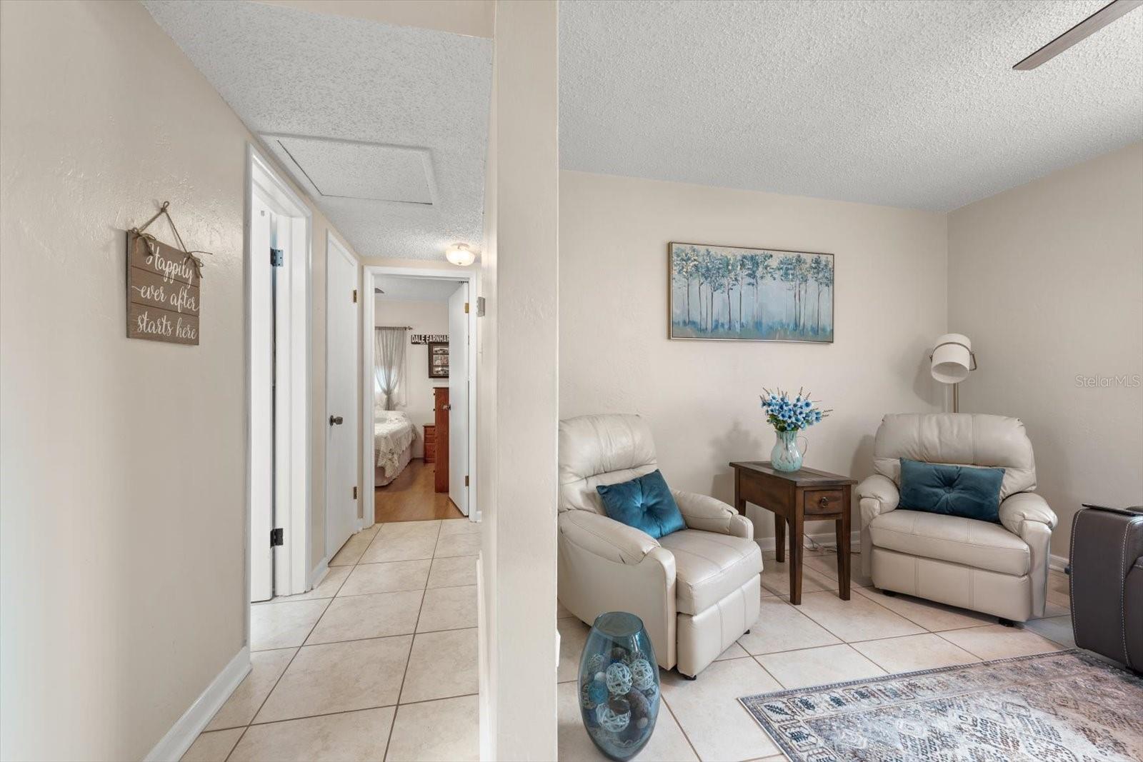 JUNGLE COUNTRY CLUB 4TH ADD - Residential