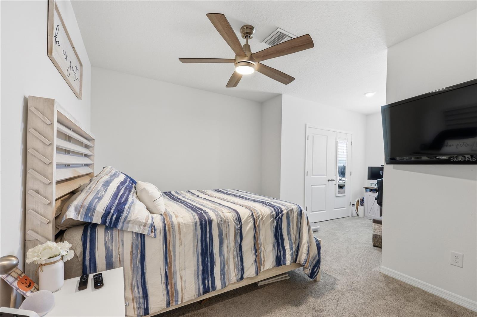 AVALON PARK WEST-NORTH PH 1A & - Residential