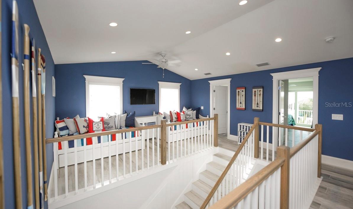 7173900; WEST WIND SHORES; LOT 16; BLOCK 21; PB 7/ - Residential