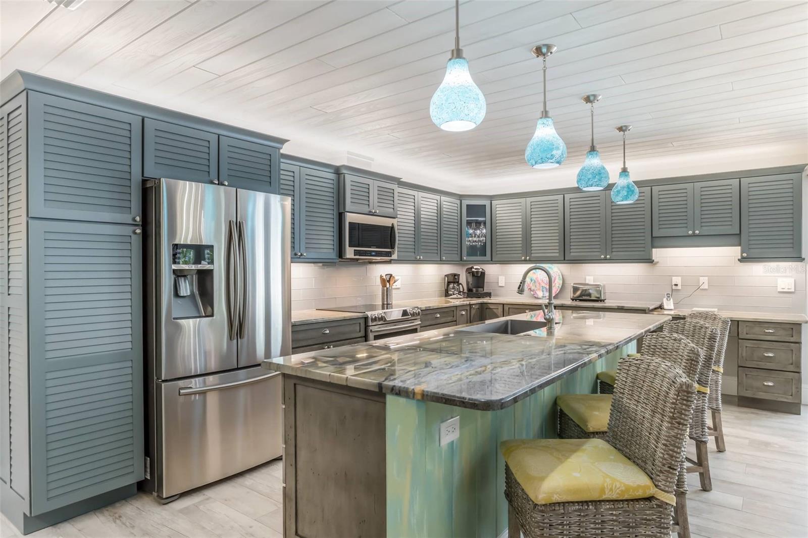 WEST WIND SHORES - Residential