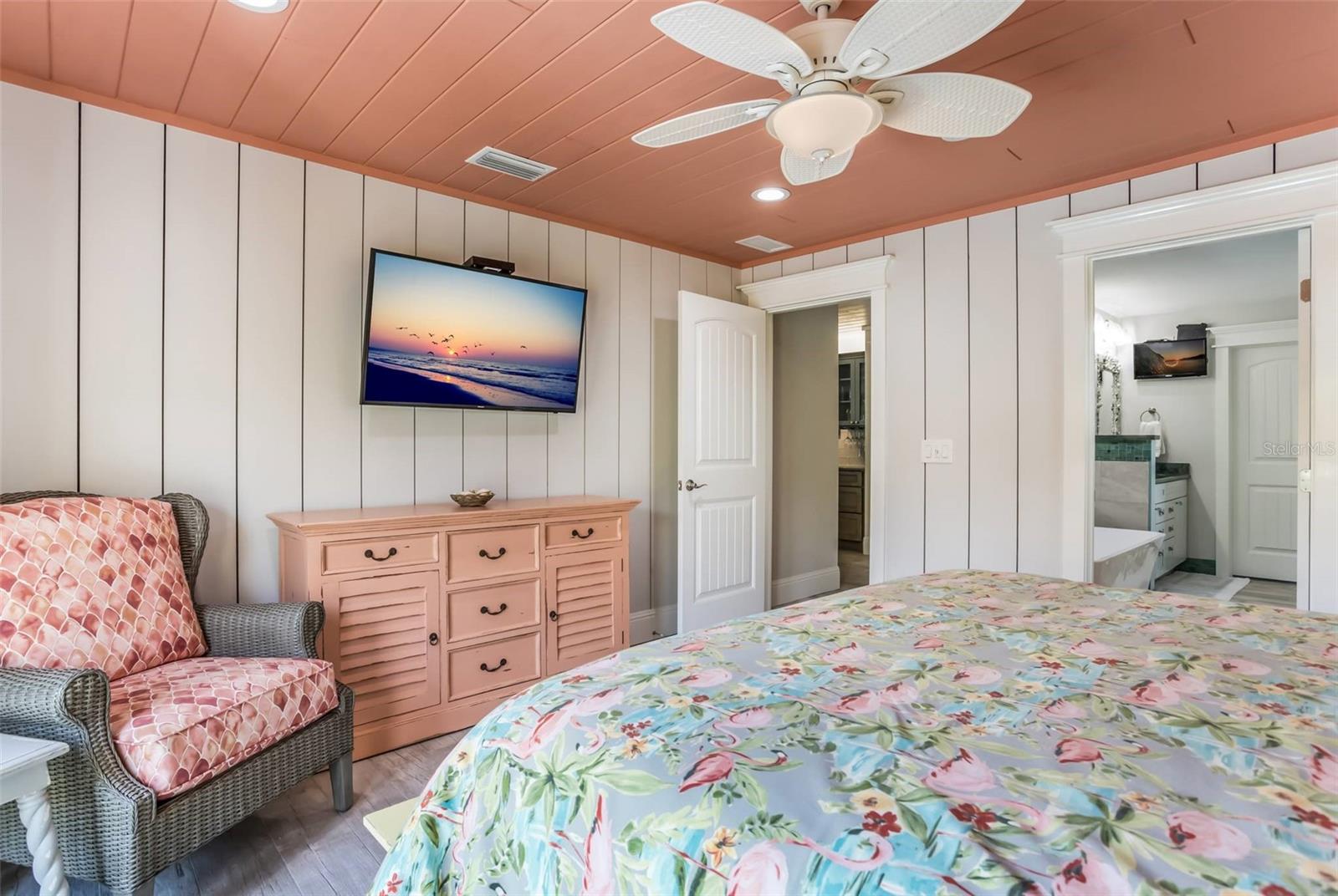 WEST WIND SHORES - Residential