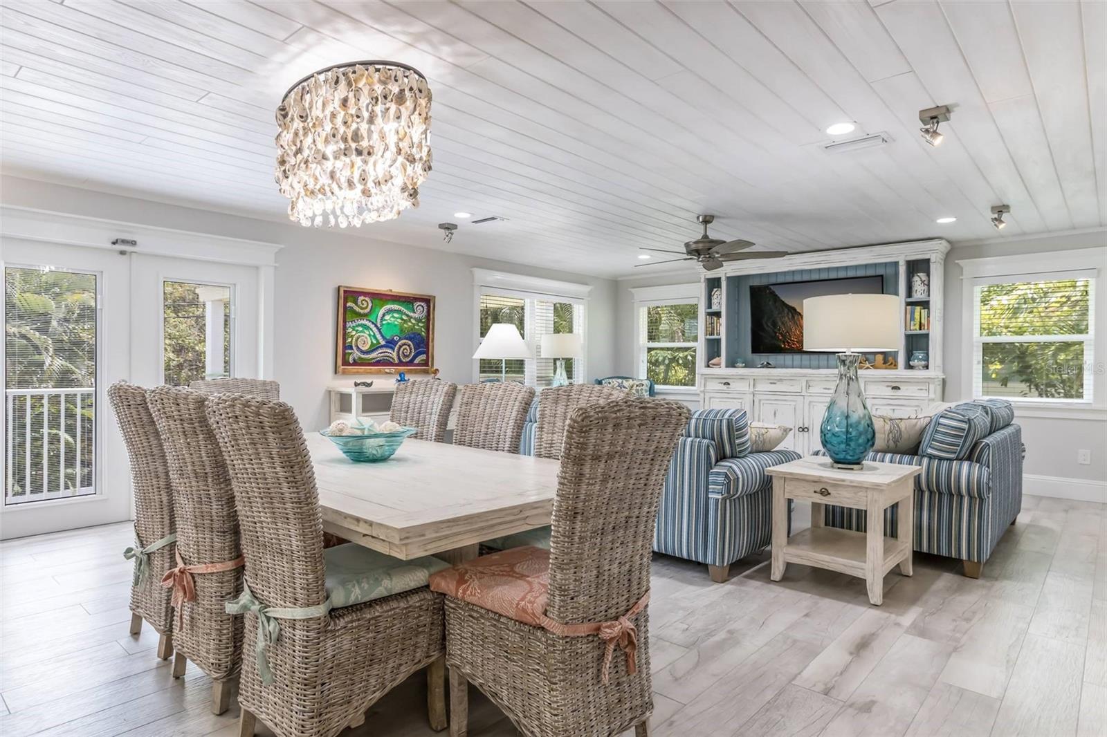 WEST WIND SHORES - Residential