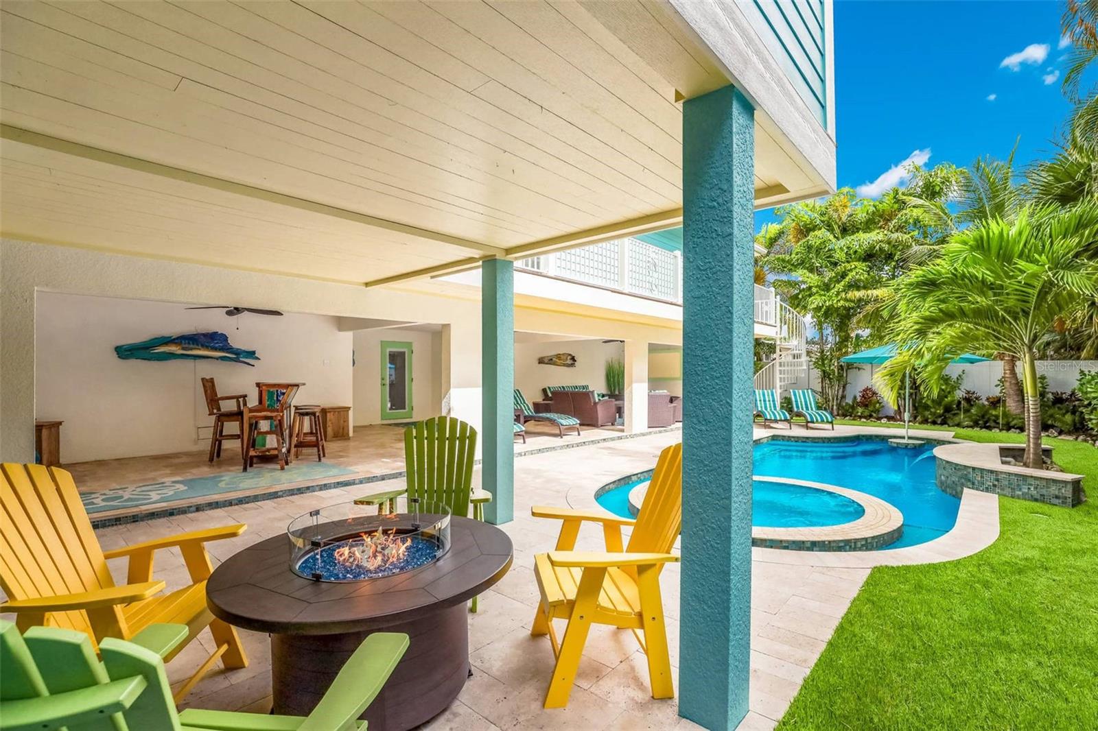 WEST WIND SHORES - Residential