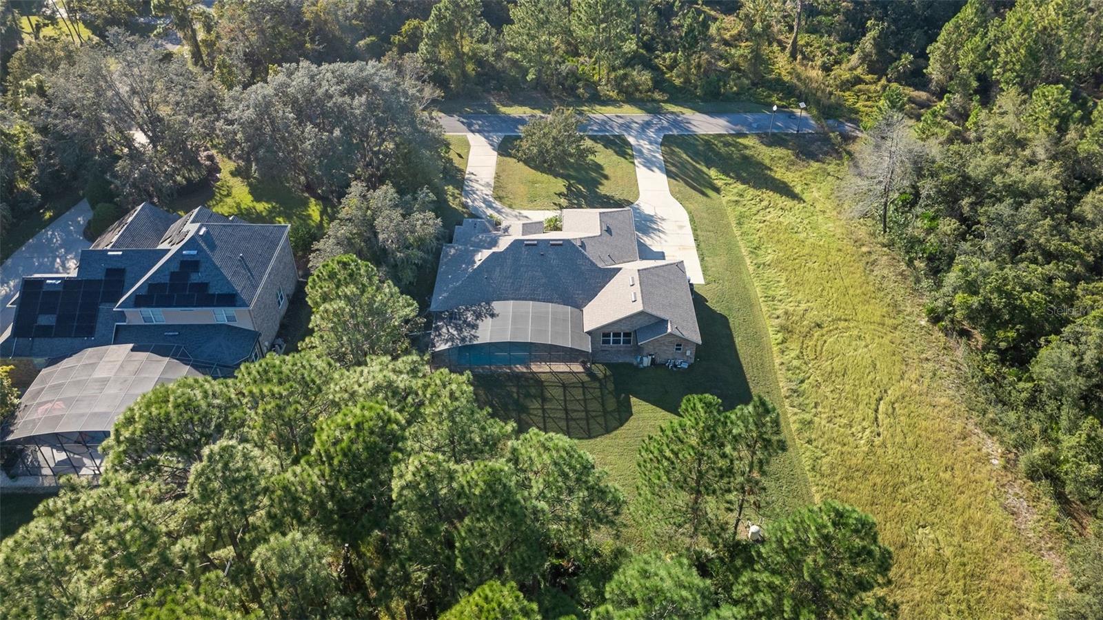 LAKE WINNEMISSETTT OAKS - Residential