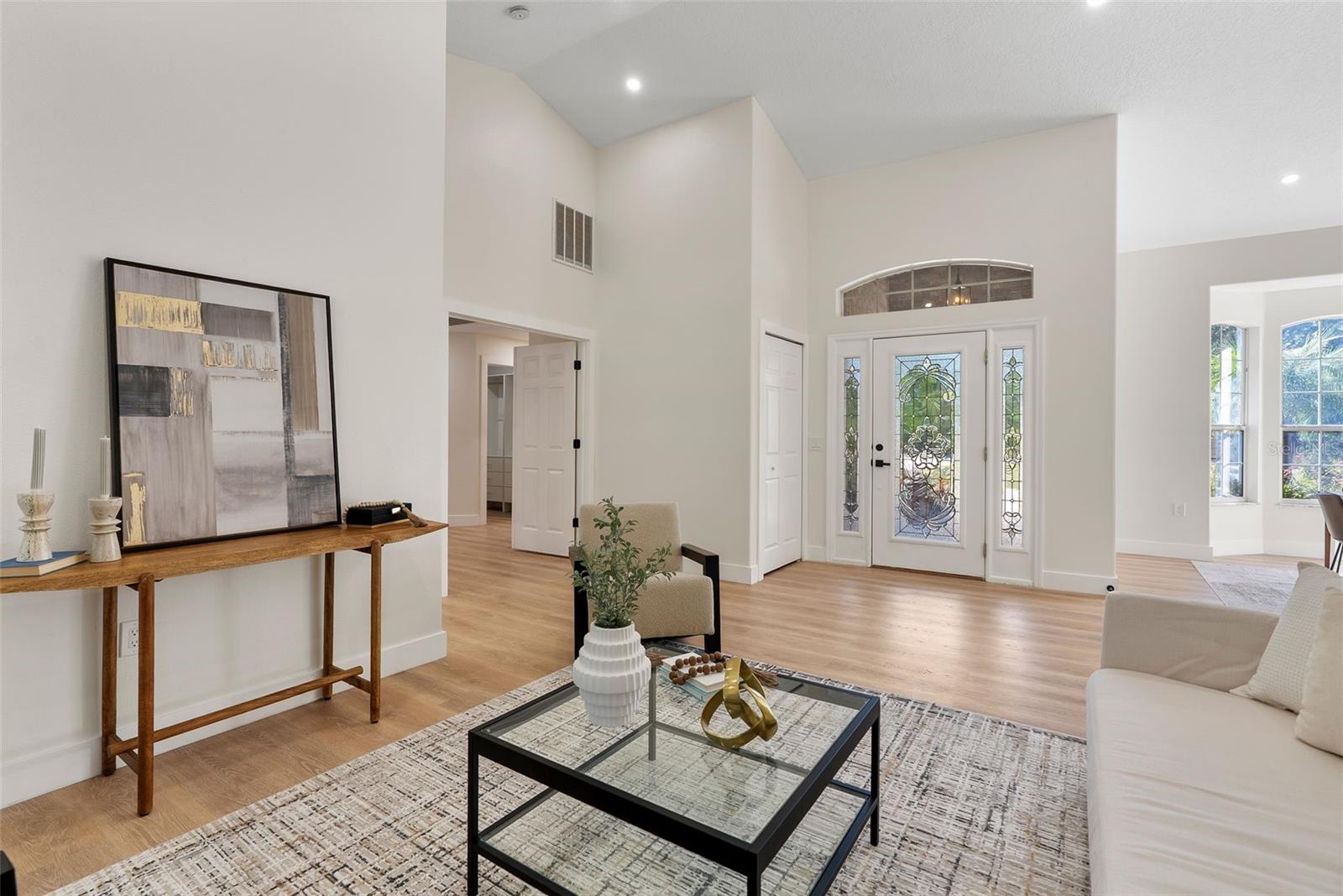 LAKE WINNEMISSETTT OAKS - Residential