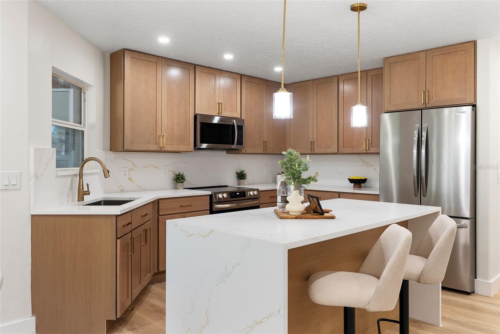 2666 WINNEMISSETT OAKS DRIVE