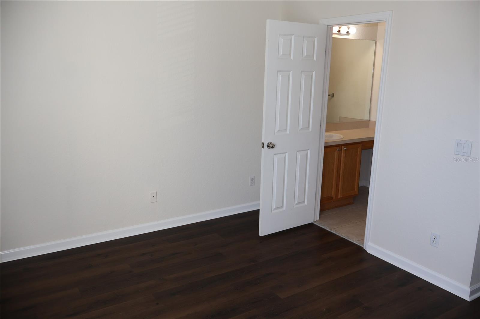 WYNCHASE TWNHMS - Residential Lease