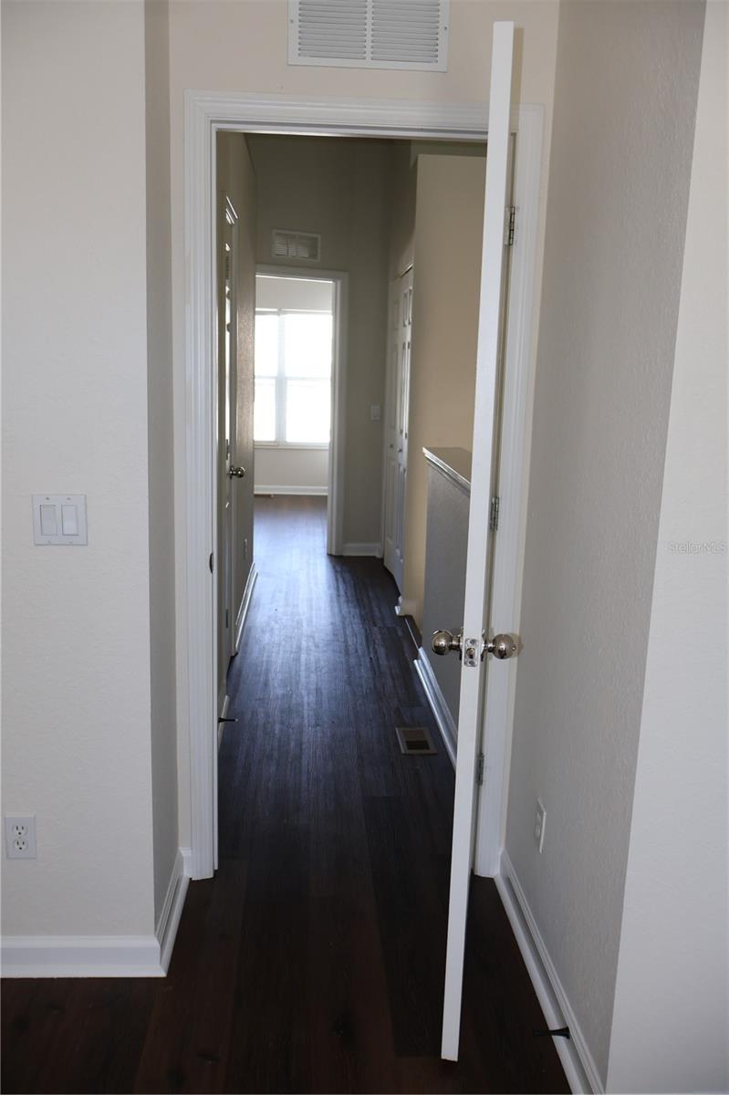 WYNCHASE TWNHMS - Residential Lease