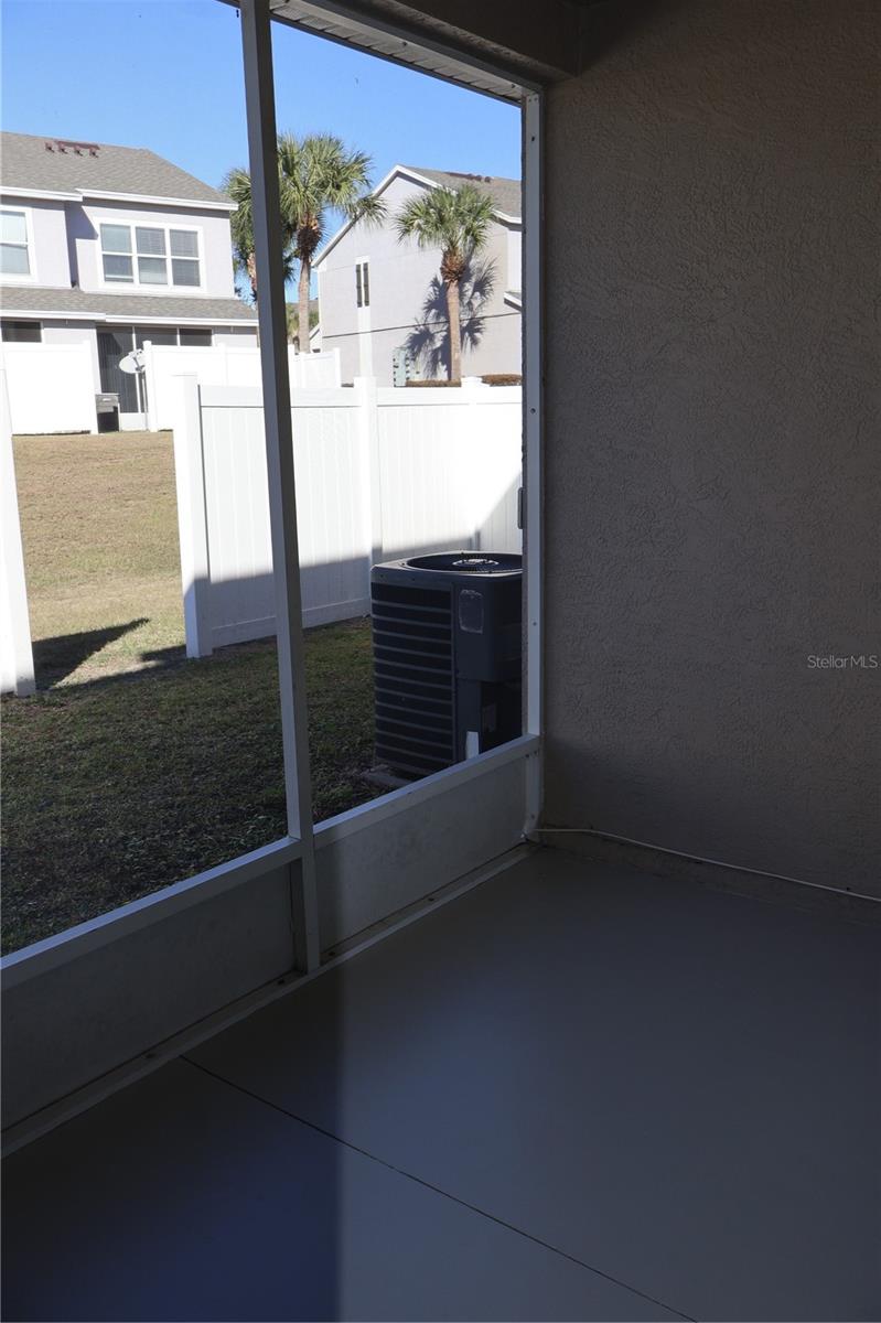 WYNCHASE TWNHMS - Residential Lease