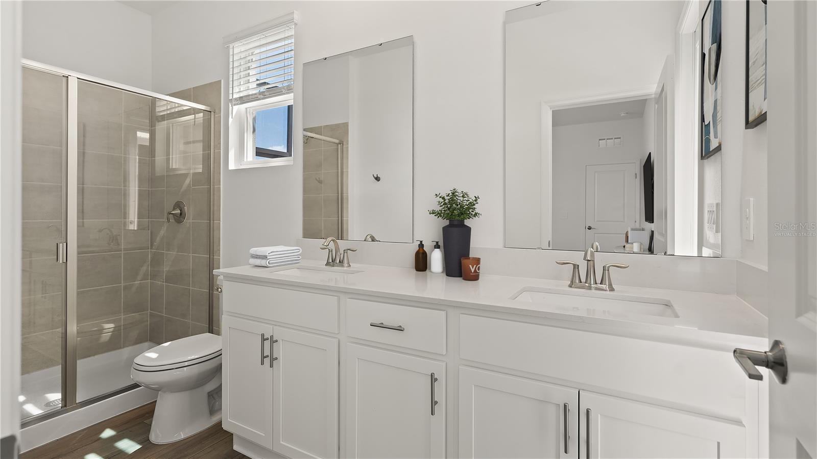 REUNION VILLAGE 40S - Residential