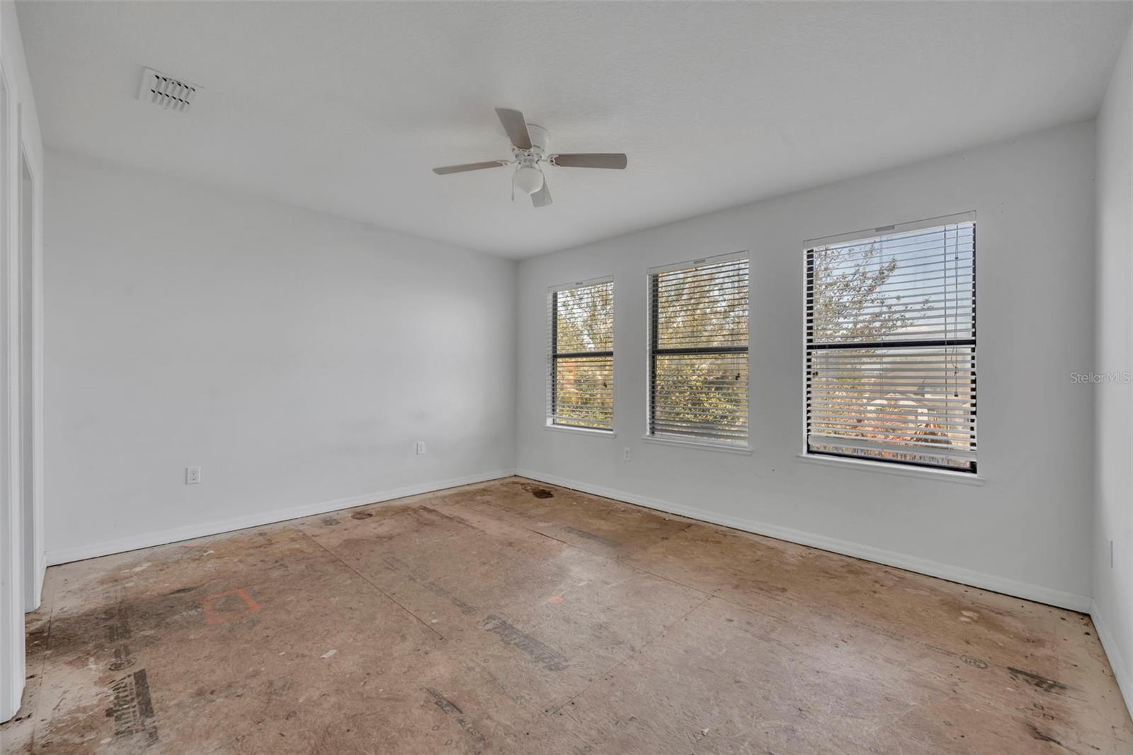 HUNTERS RUN PH 1 - Residential