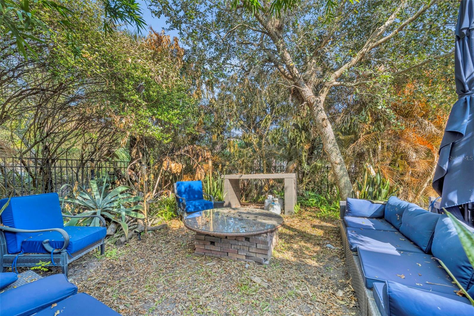 HUNTERS RUN PH 1 - Residential