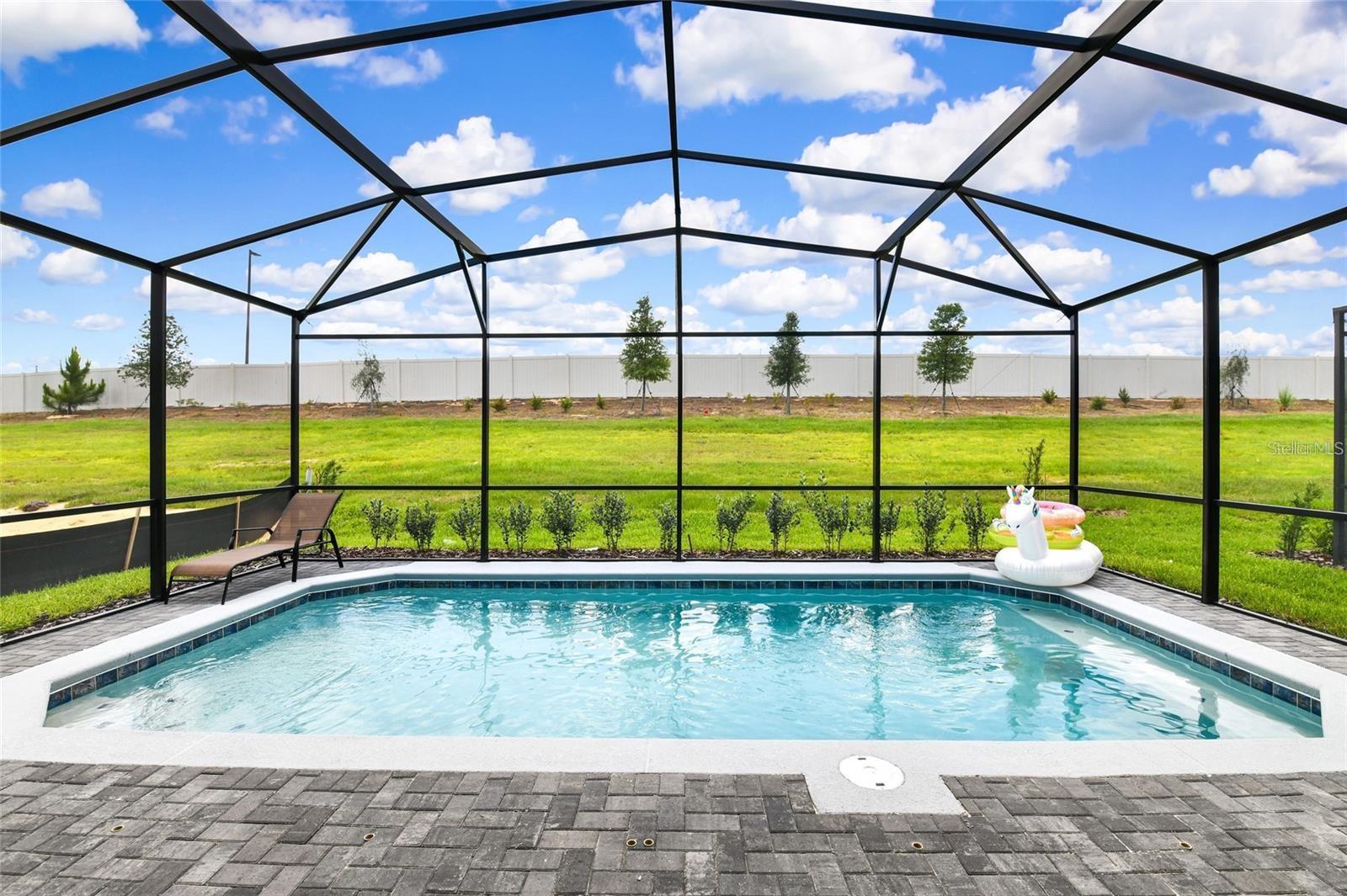 WINDSOR ISLAND RESIDENCE PH 2A - Residential