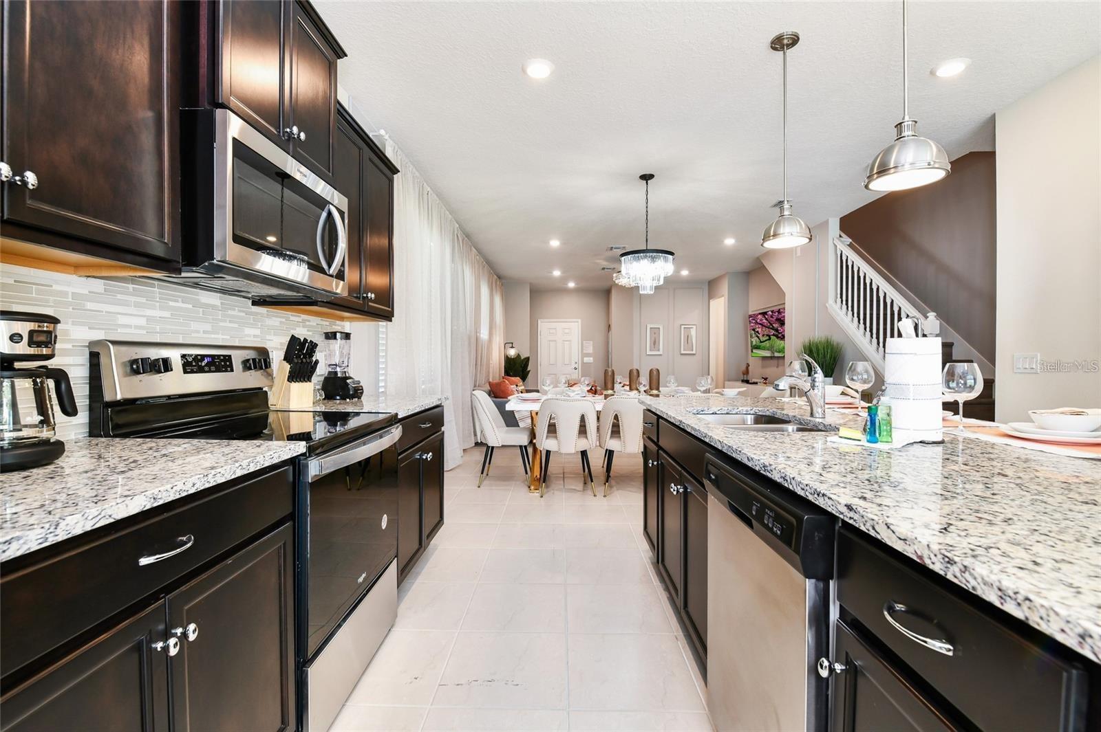 WINDSOR ISLAND RESIDENCE PH 2A - Residential