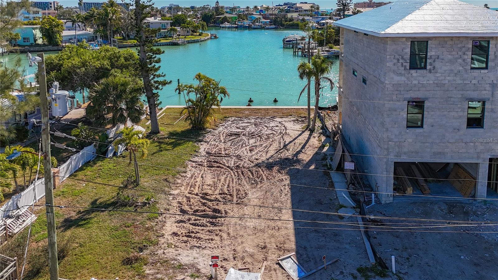 PAGES REP OF MITCHELLS BEACH 2 - Land