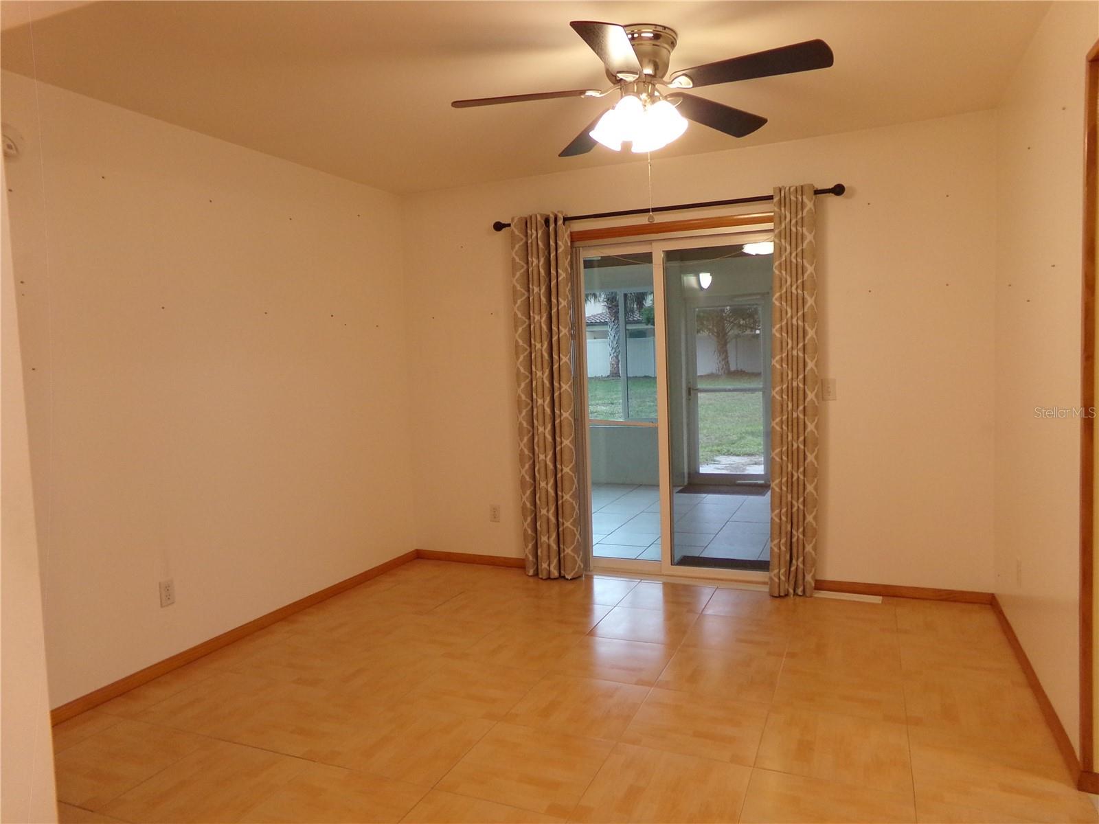 GARDEN LAKE ESTATES UNIT 3 - Residential