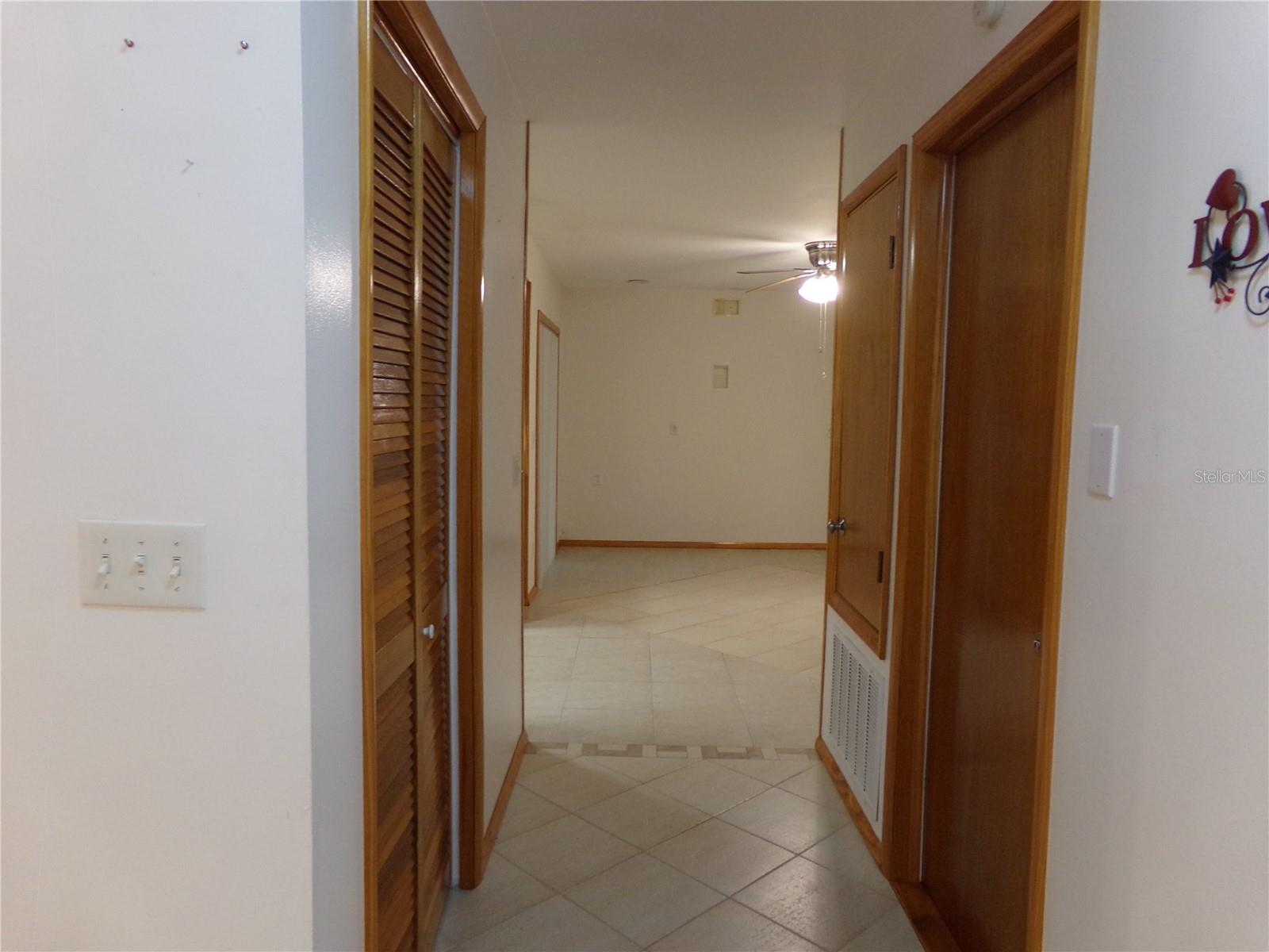 GARDEN LAKE ESTATES UNIT 3 - Residential
