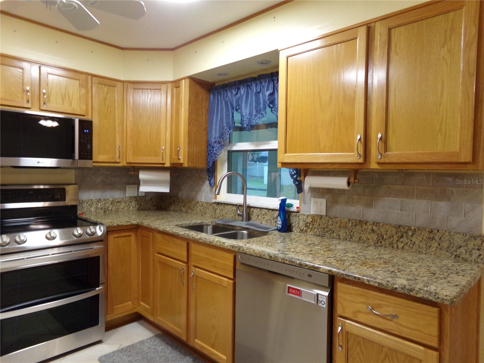 GARDEN LAKE ESTATES UNIT 3 - Residential