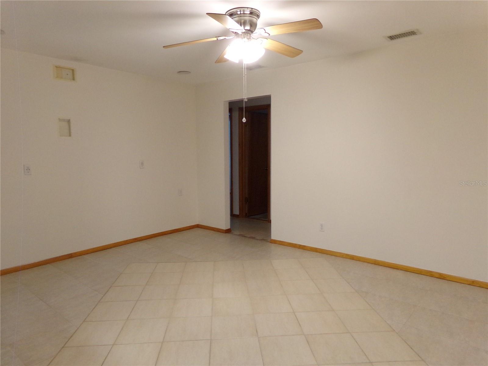 GARDEN LAKE ESTATES UNIT 3 - Residential