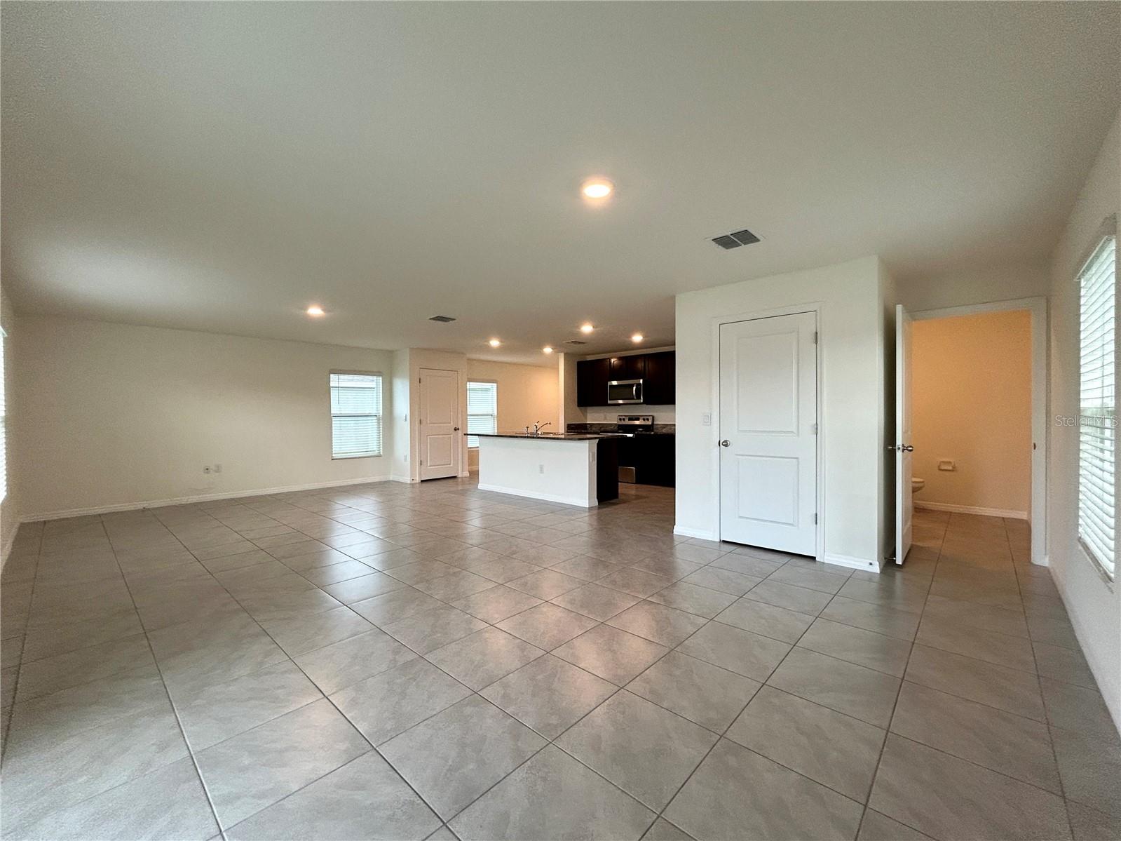 3842 CALAMITY TERRACE