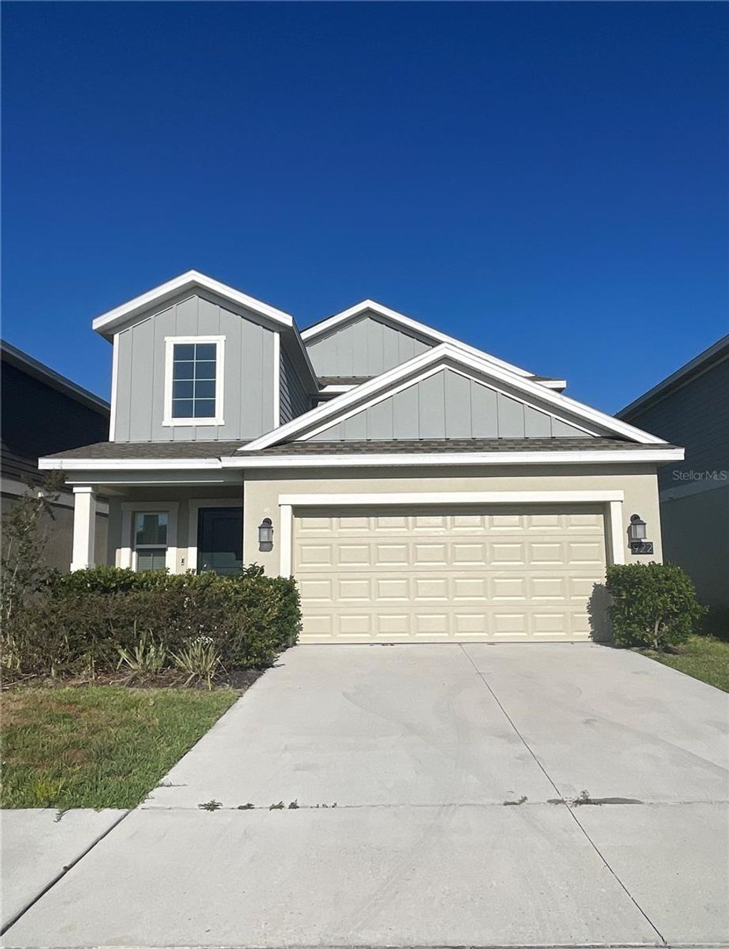 Photo of 922 Jackson Ave, Davenport, FL 33837 (MLS # O6409695)
