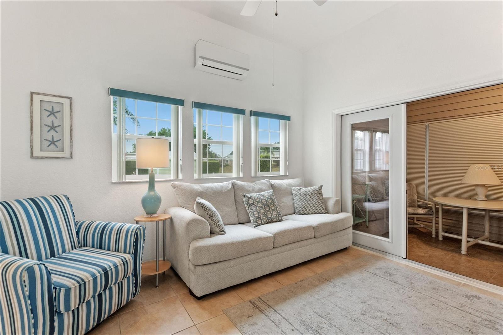 RESORT PH 03 C & D REGAL POINTE - Residential