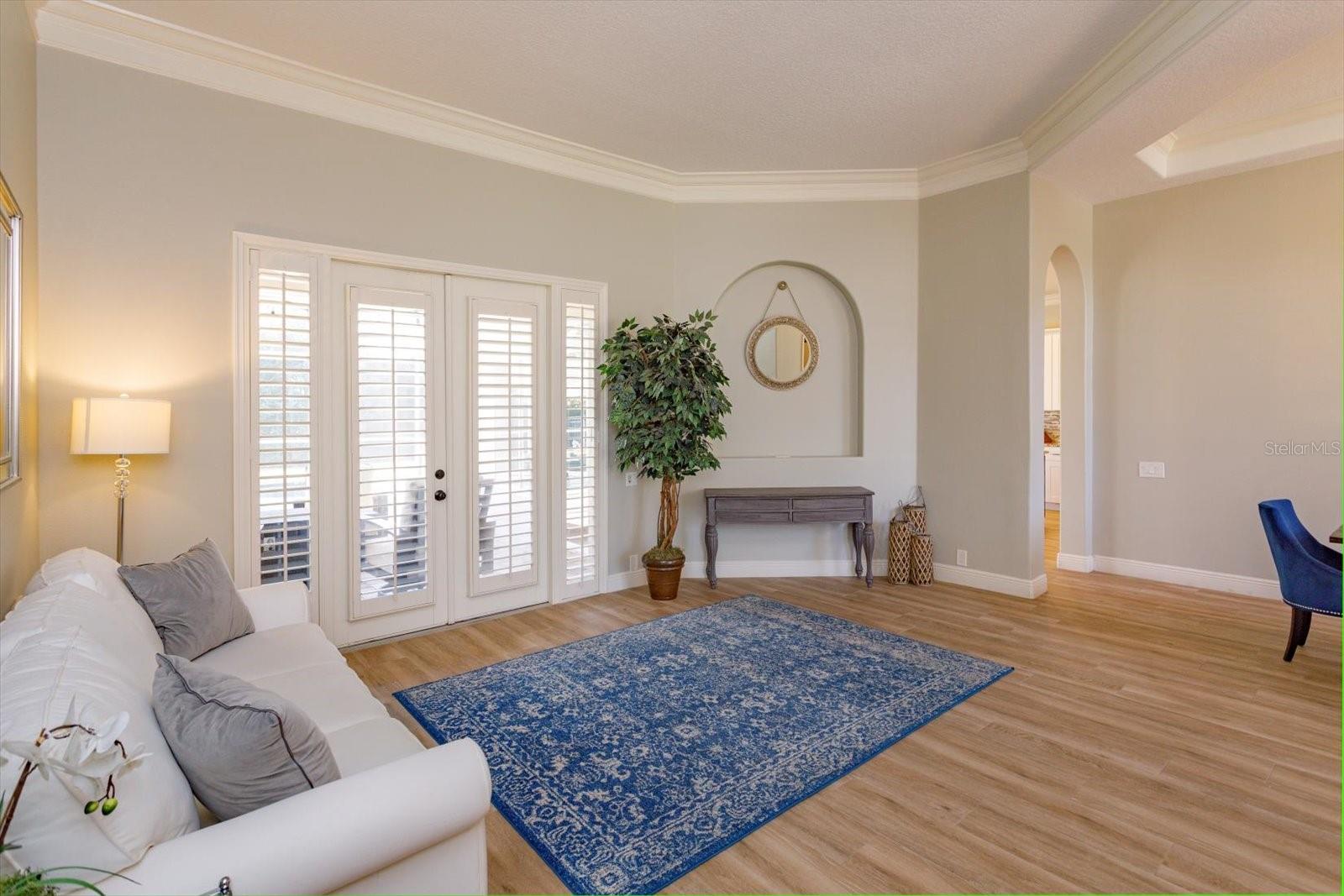 LAKE FOREST SEC 4A - Residential