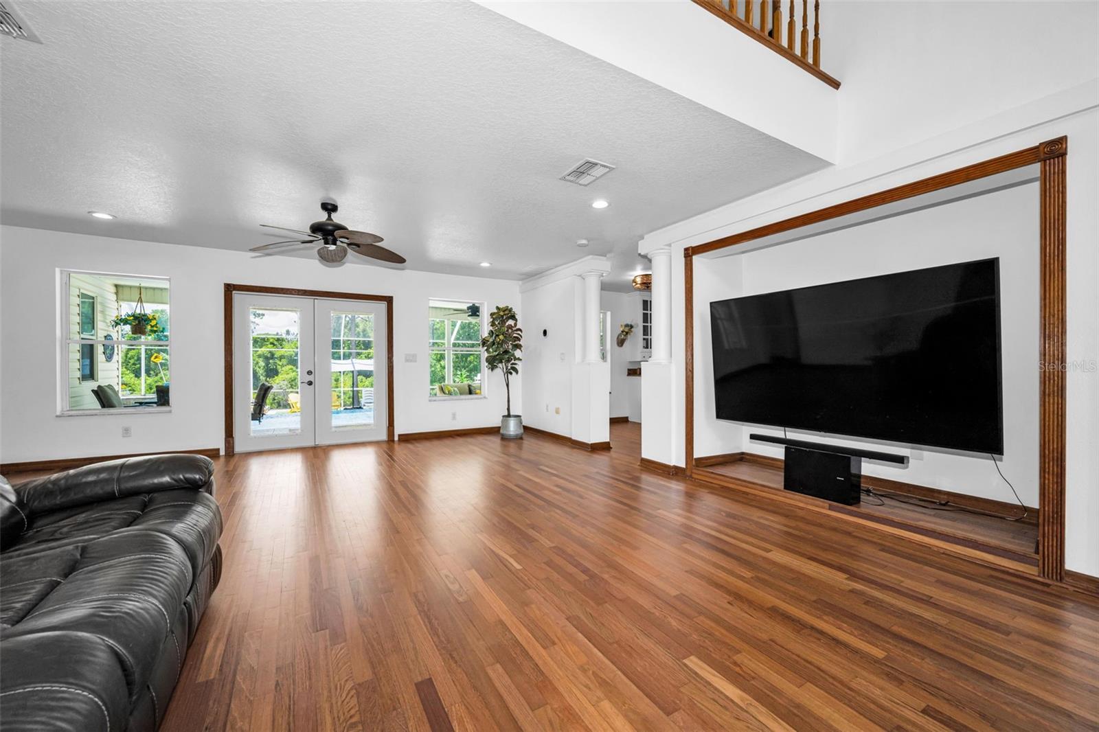 GOLDEN ACRES ESTATES - Residential
