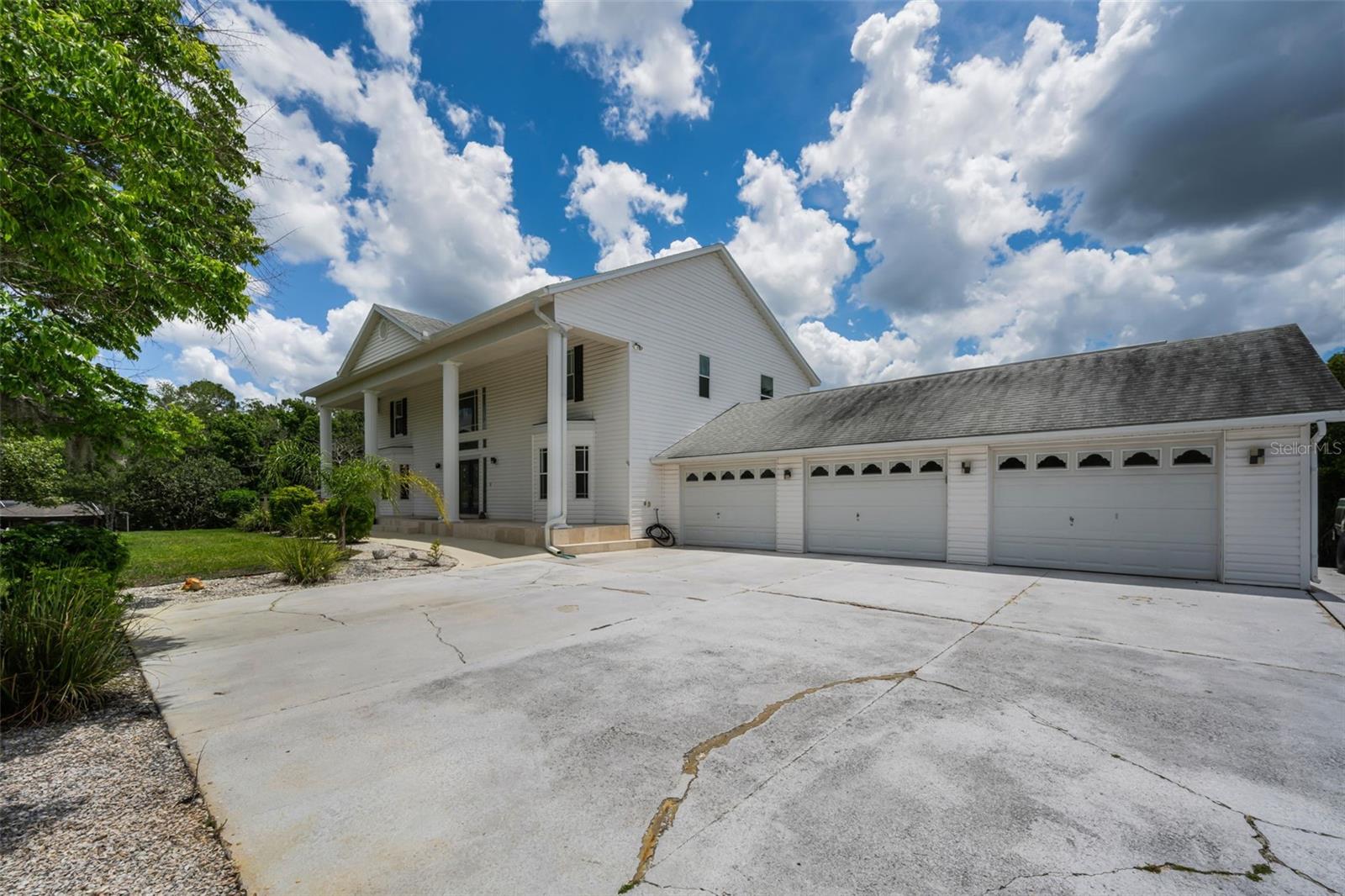 GOLDEN ACRES ESTATES - Residential