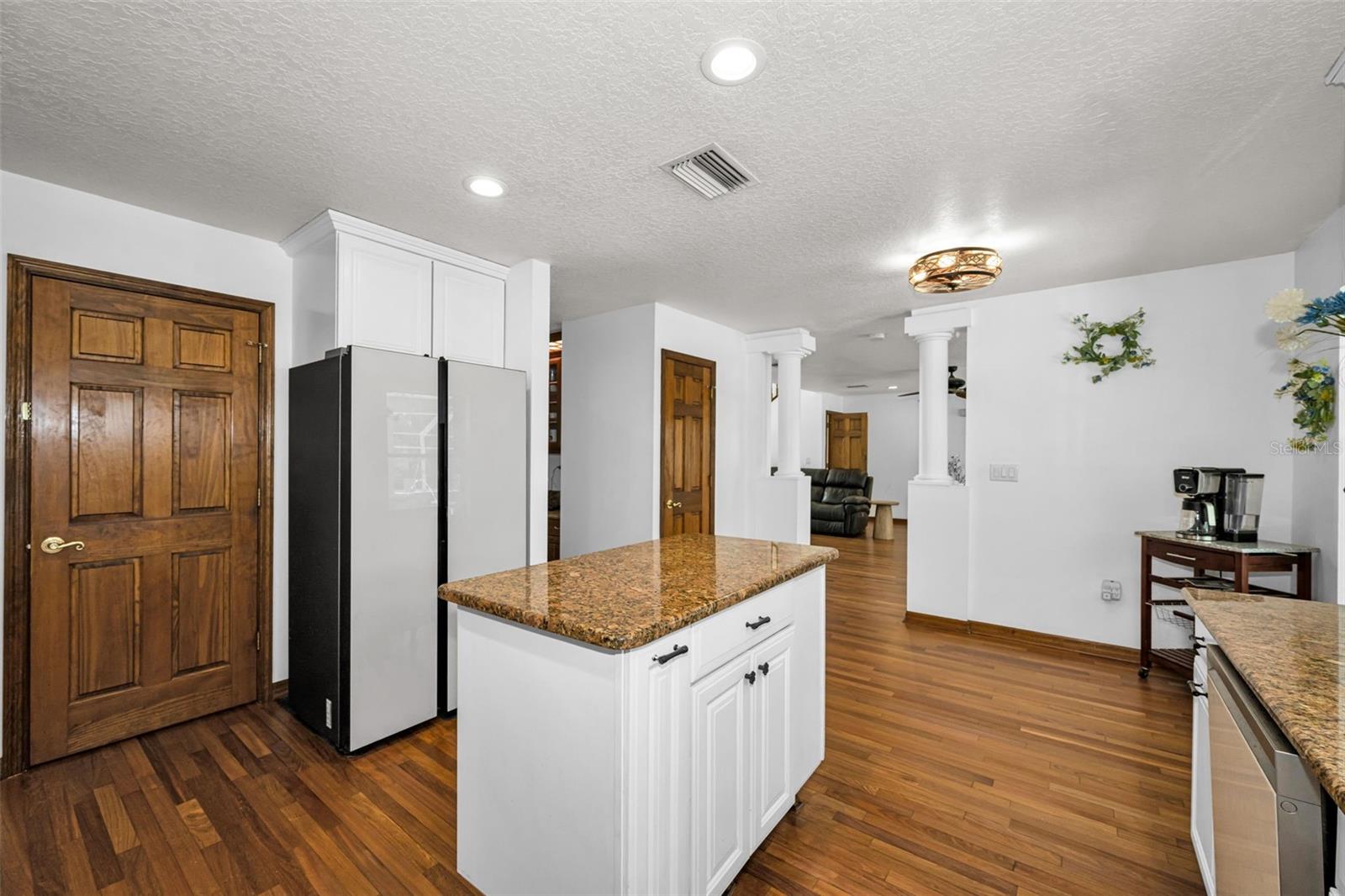 GOLDEN ACRES ESTATES - Residential
