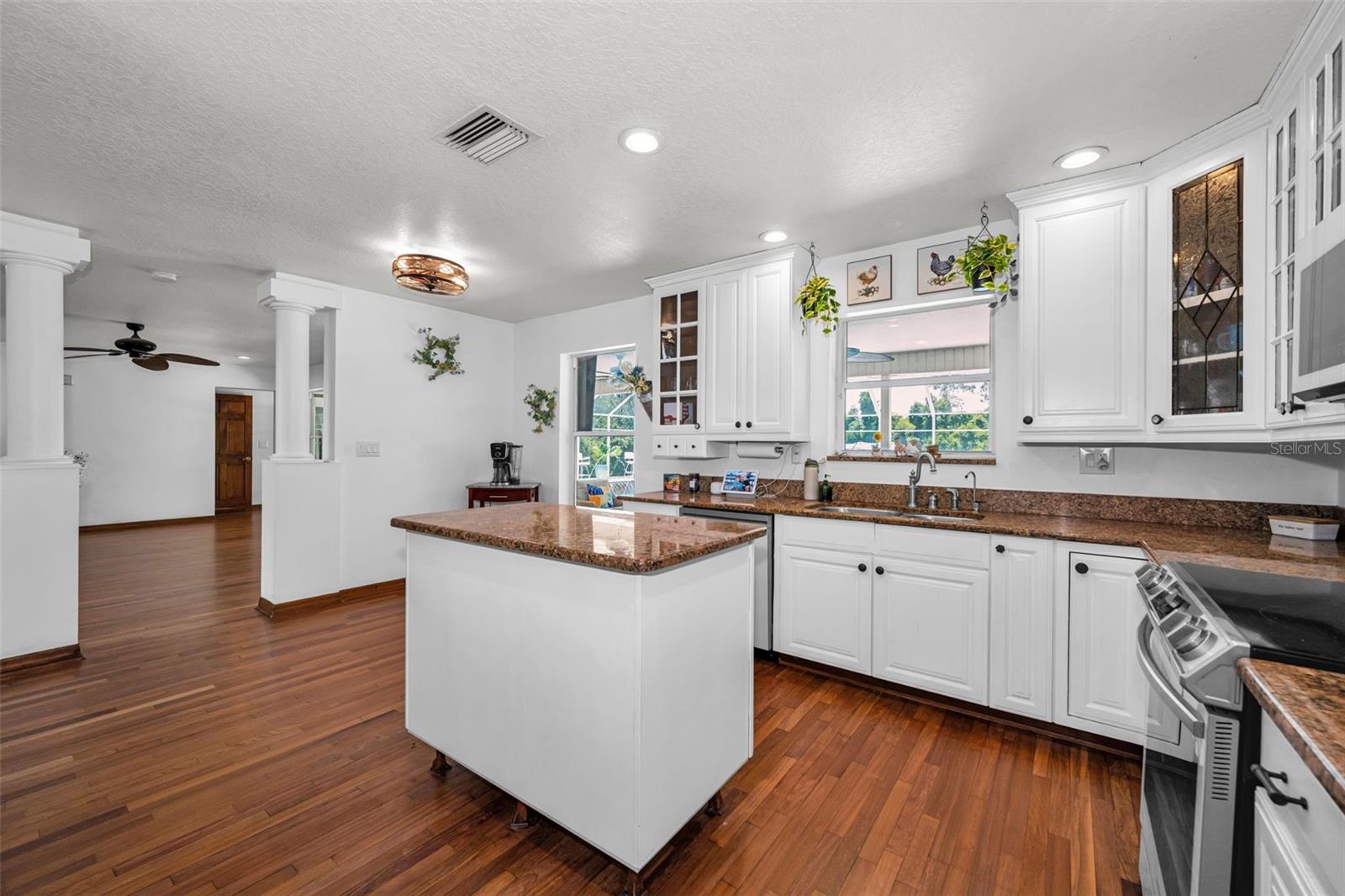 GOLDEN ACRES ESTATES - Residential
