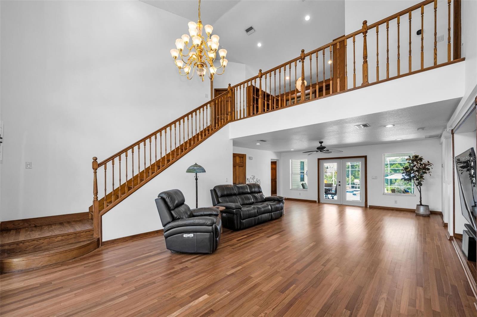 GOLDEN ACRES ESTATES - Residential