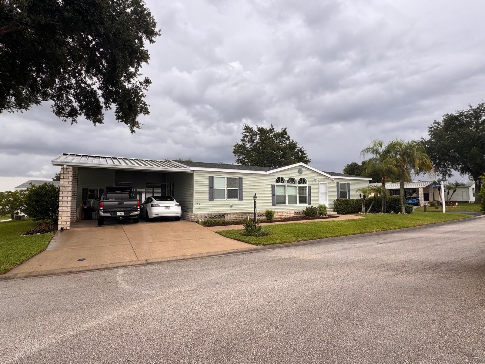406 WINDMILL BLVD