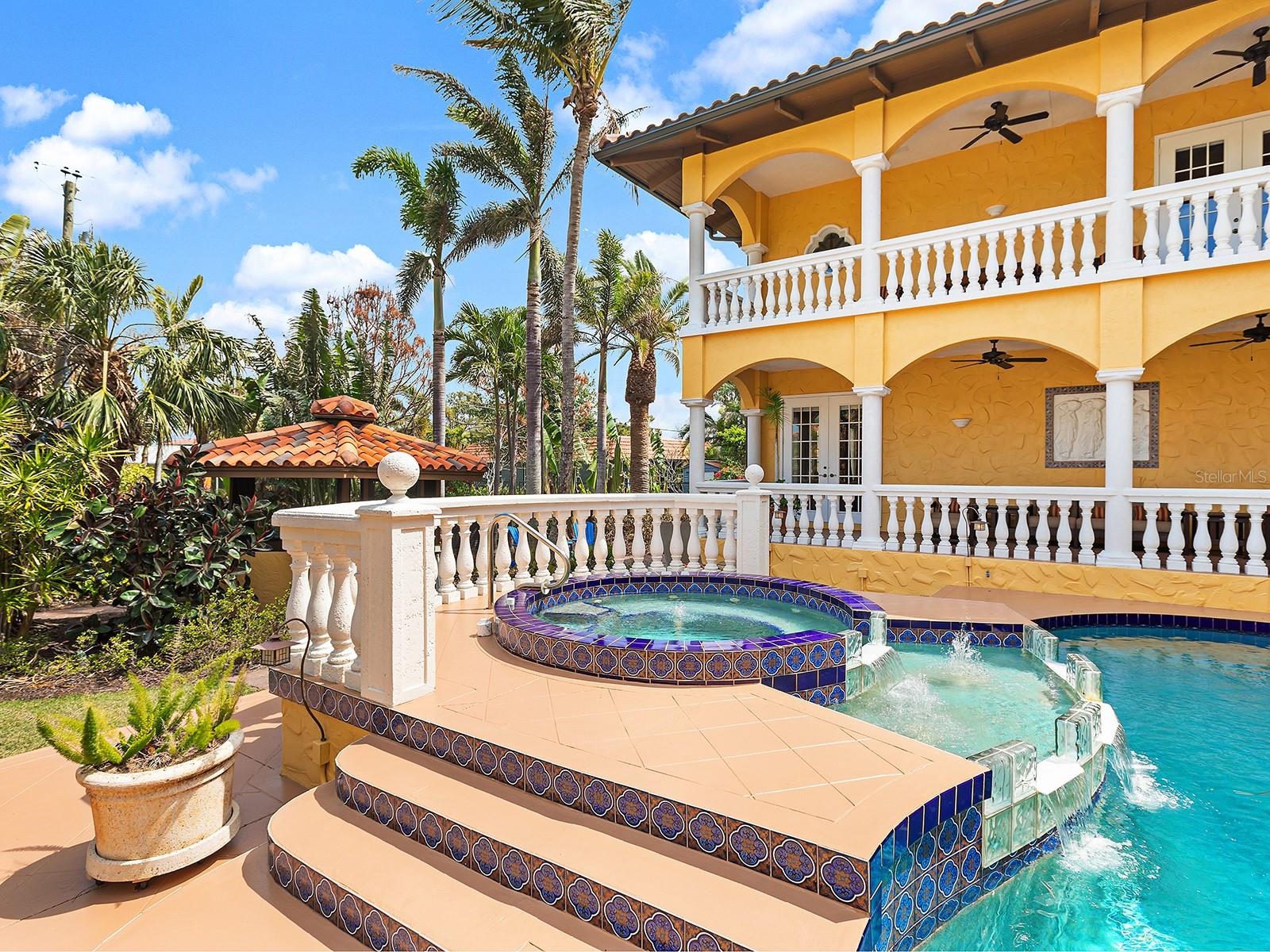 BAYSHORE ESTATES - Residential