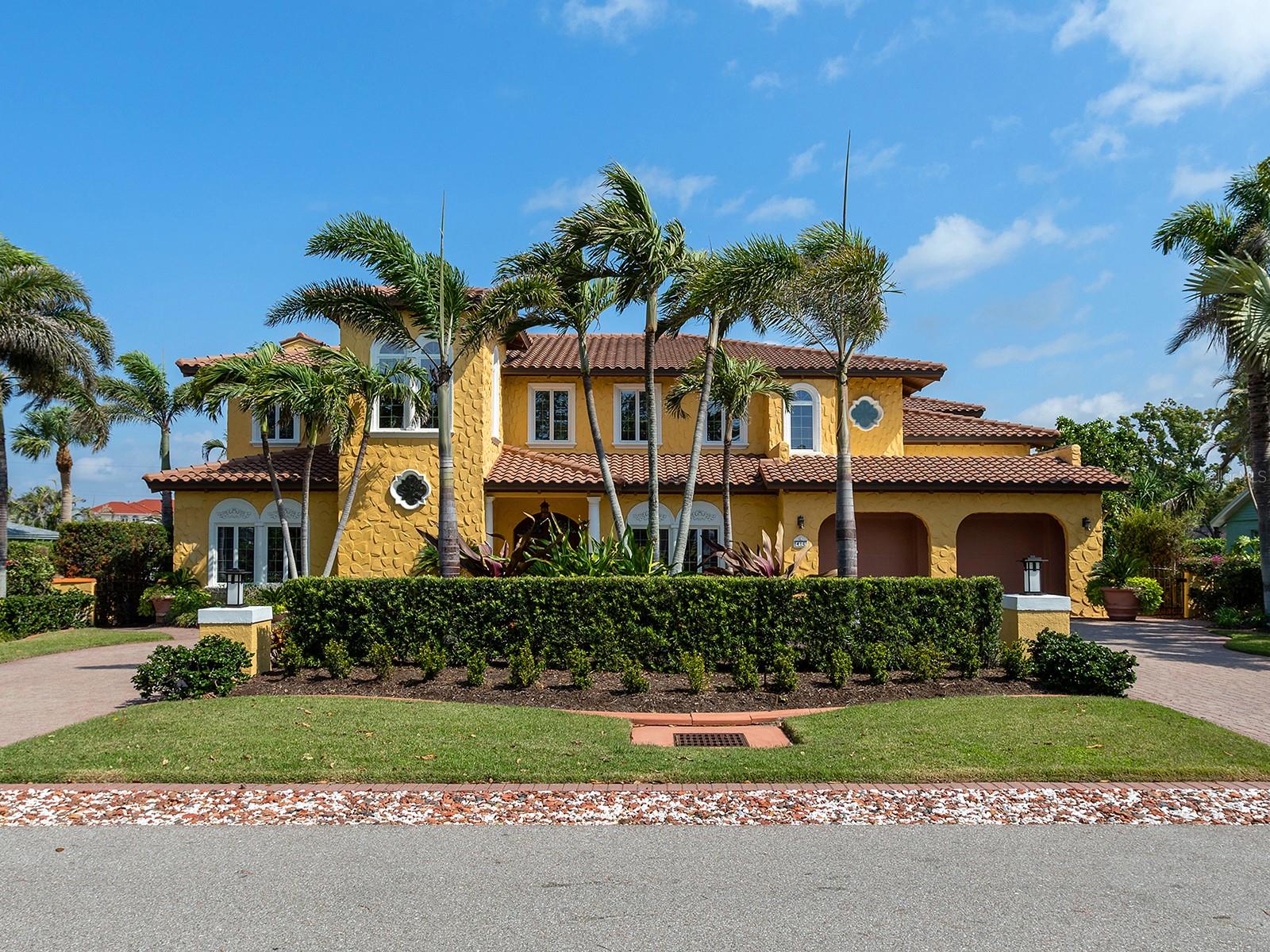 BAYSHORE ESTATES - Residential