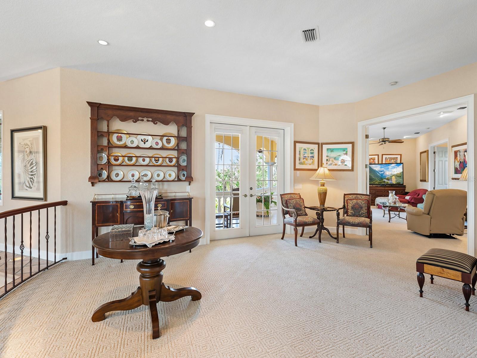 BAYSHORE ESTATES - Residential