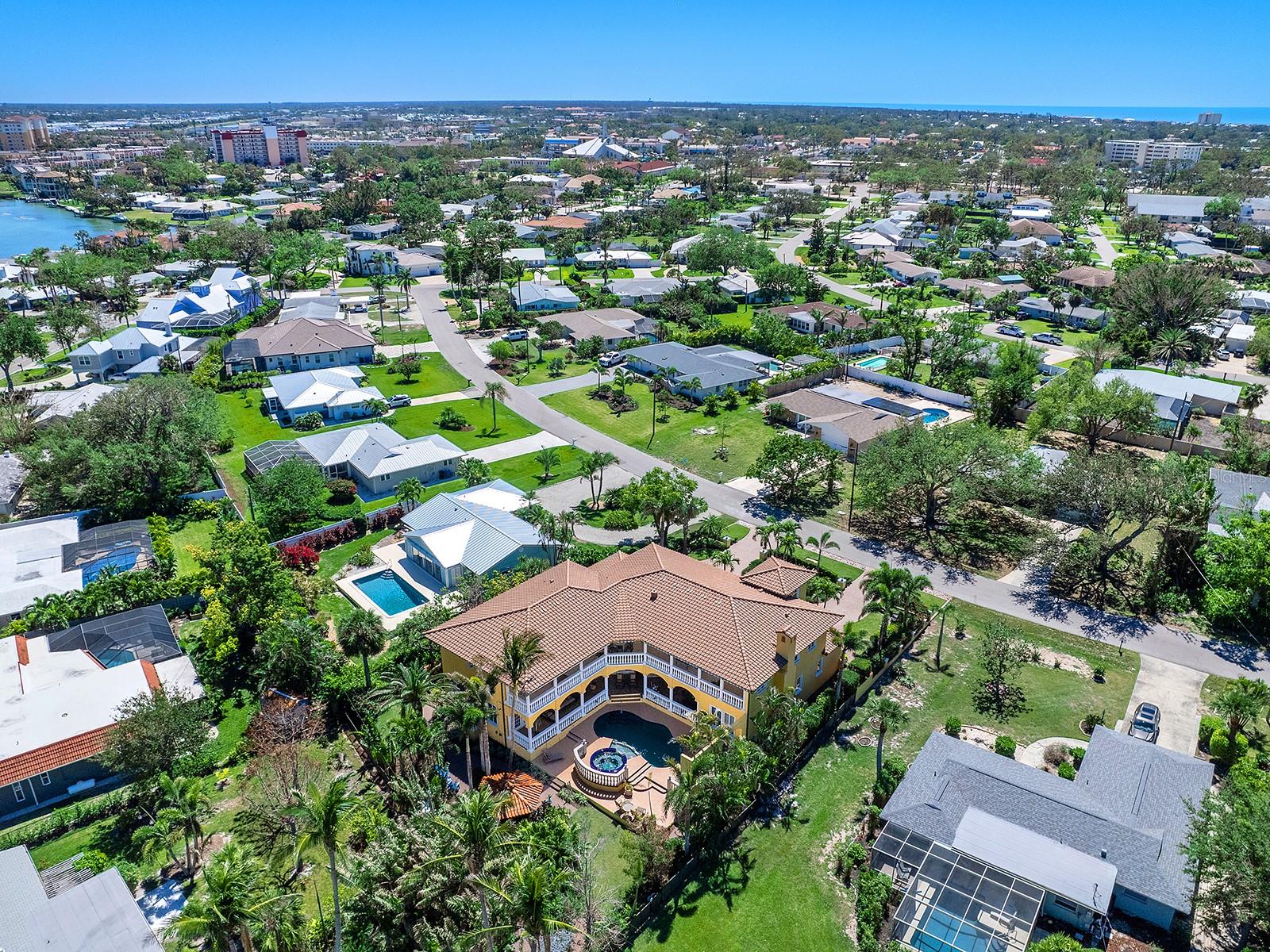 BAYSHORE ESTATES - Residential