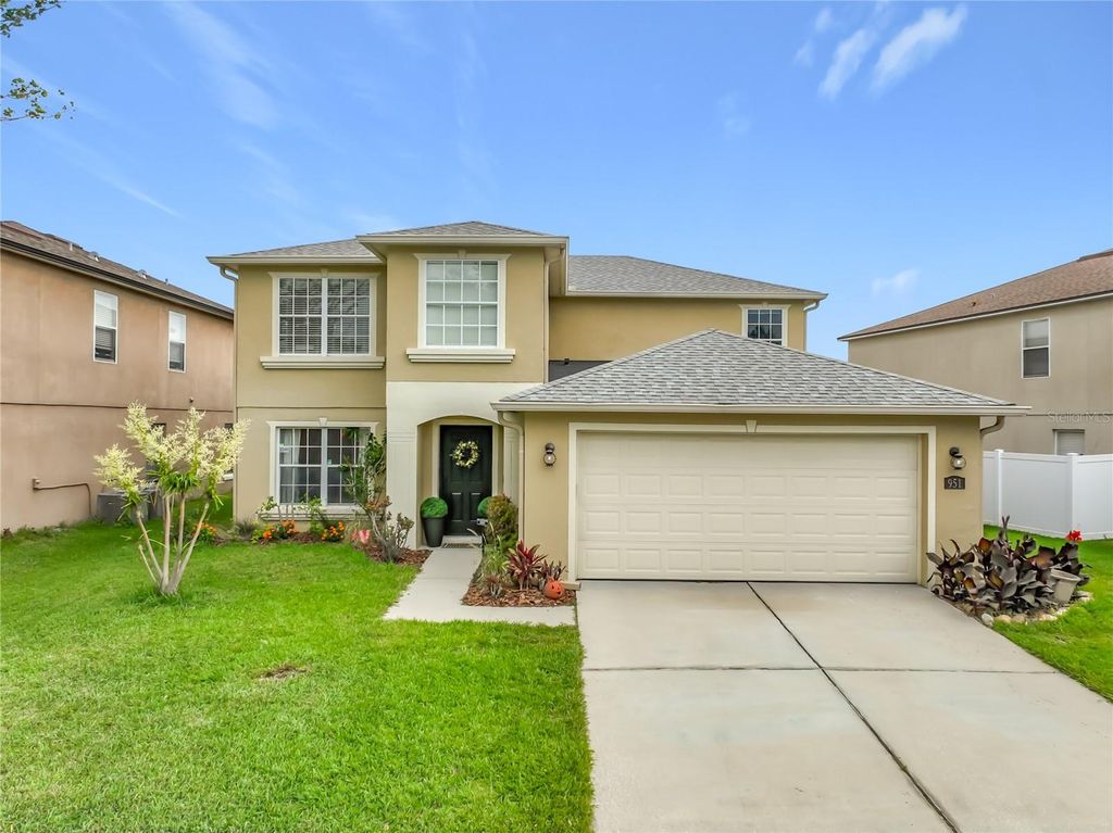 Photo of 951 Crystal Bay Lane, Orlando, FL 32828 (MLS # O6401404)