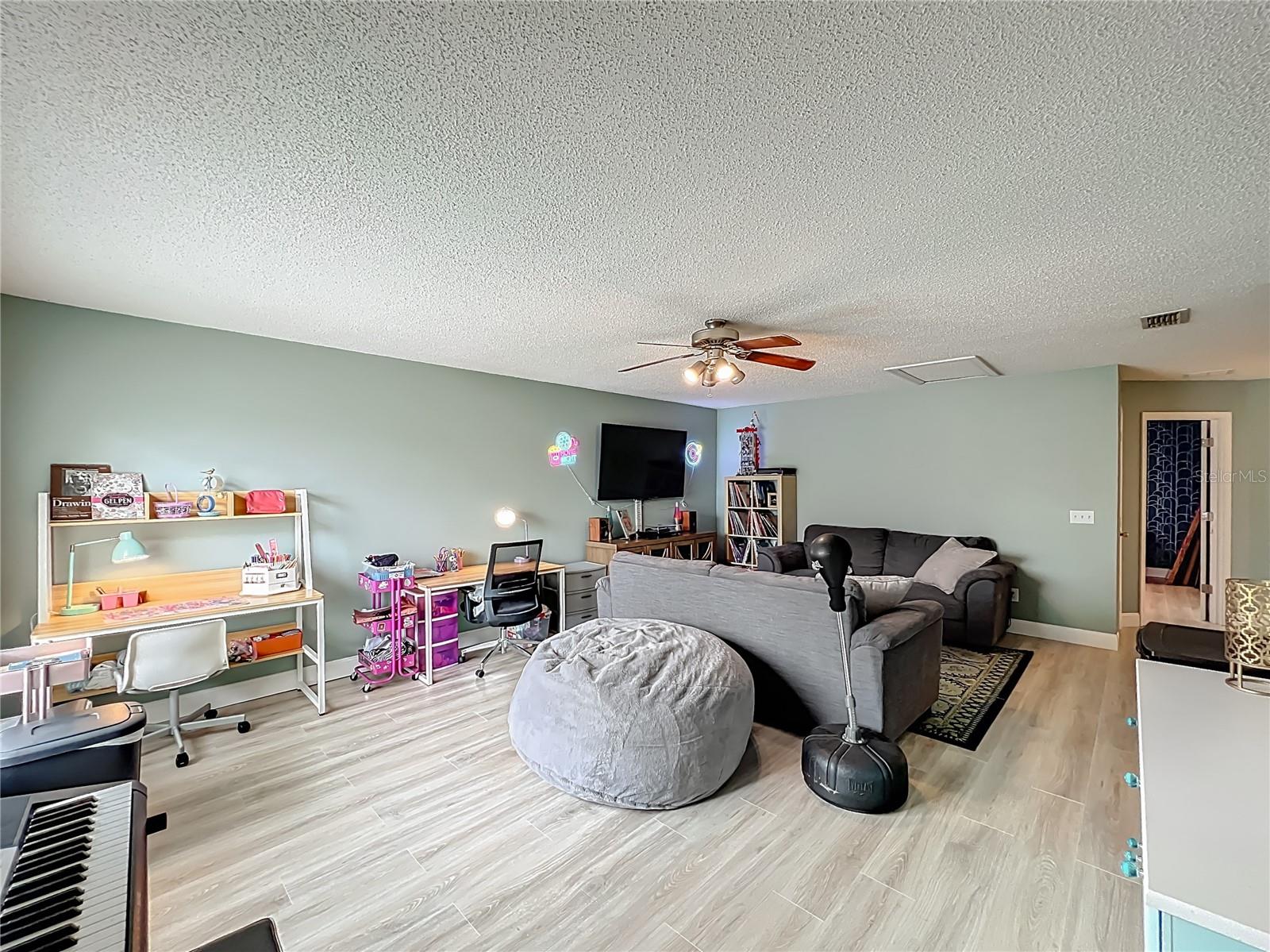 WATERFORD CHASE EAST PH 02 VILLAGE D - Residential