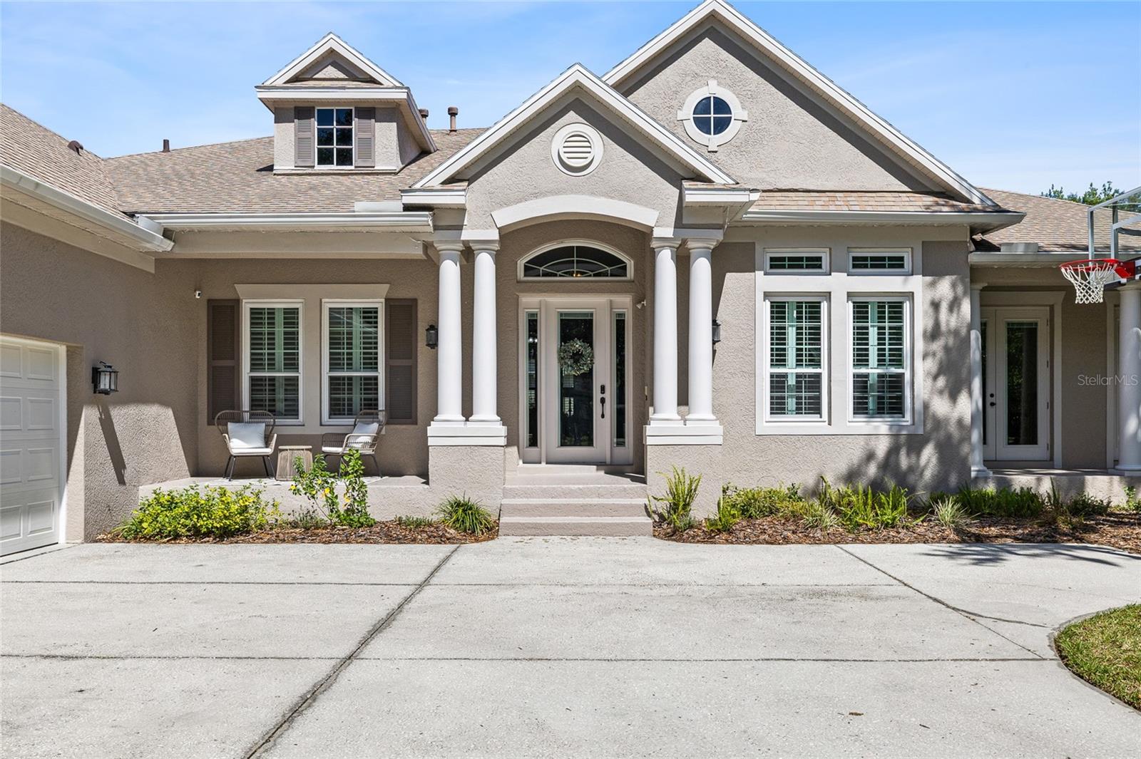 5823 TERNCREST DRIVE