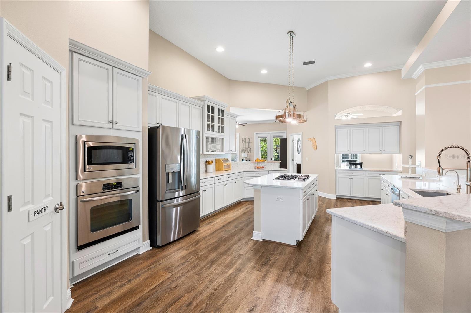 FISHHAWK RANCH PH 2 PRCL - Residential